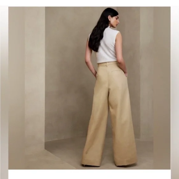 Banana Republic Cruise Wide Leg Pants - Picture 2 of 8
